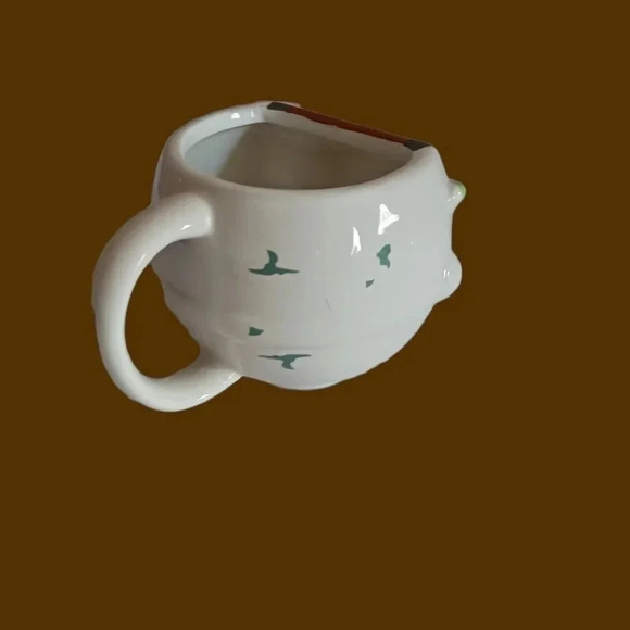 -Star wars the mandalorian child grogu seated 3d mug - Picture 2 of 8